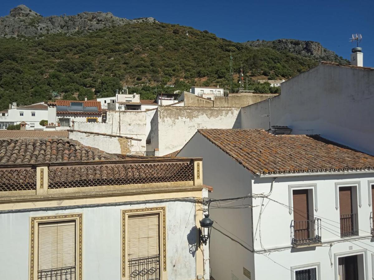 Pension La Sierra Cortes de la Frontera Exterior photo